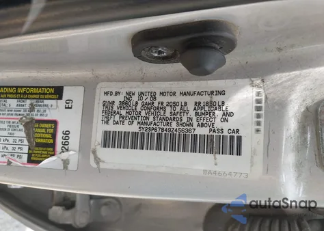 2009 Pontiac Vibe из США, поврежденный, VIN 5Y2SP67849Z456367